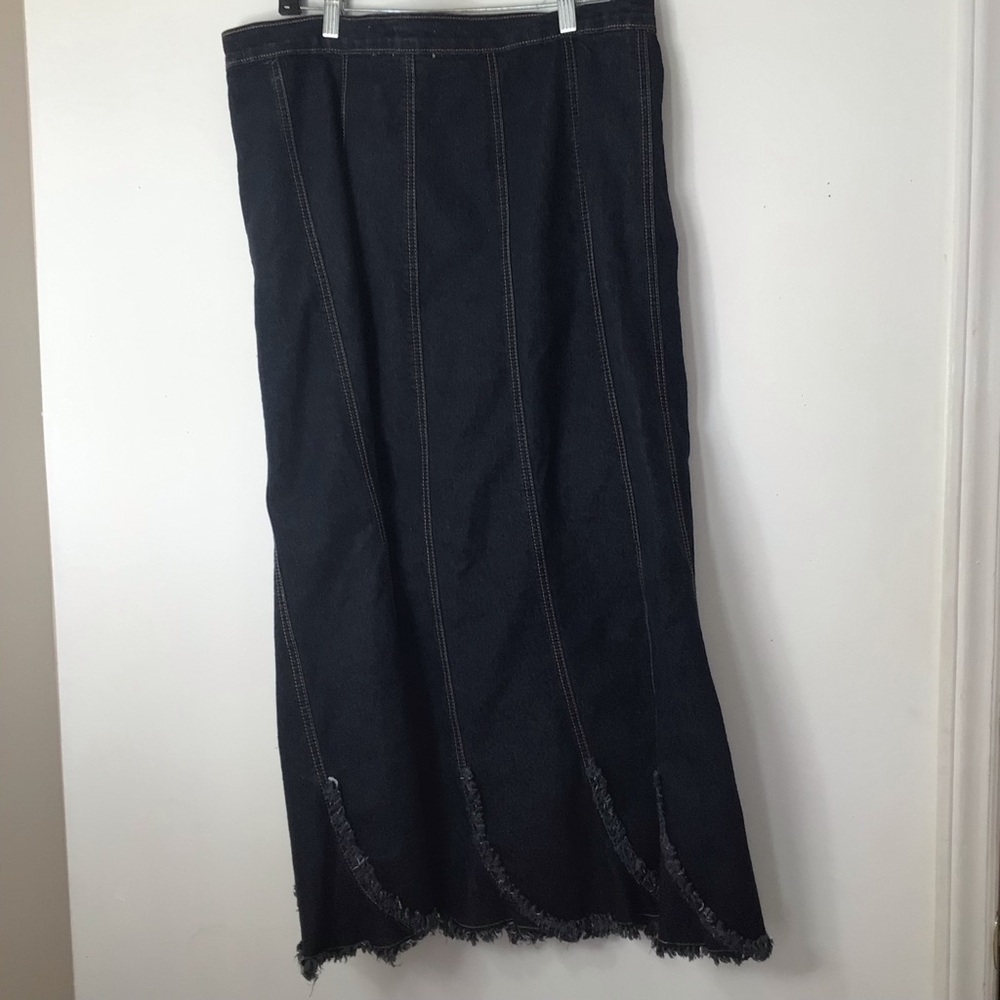Impressions Dark Blue A-Line Skirt with Floral Embroidery xxl - Picture 4 of 6